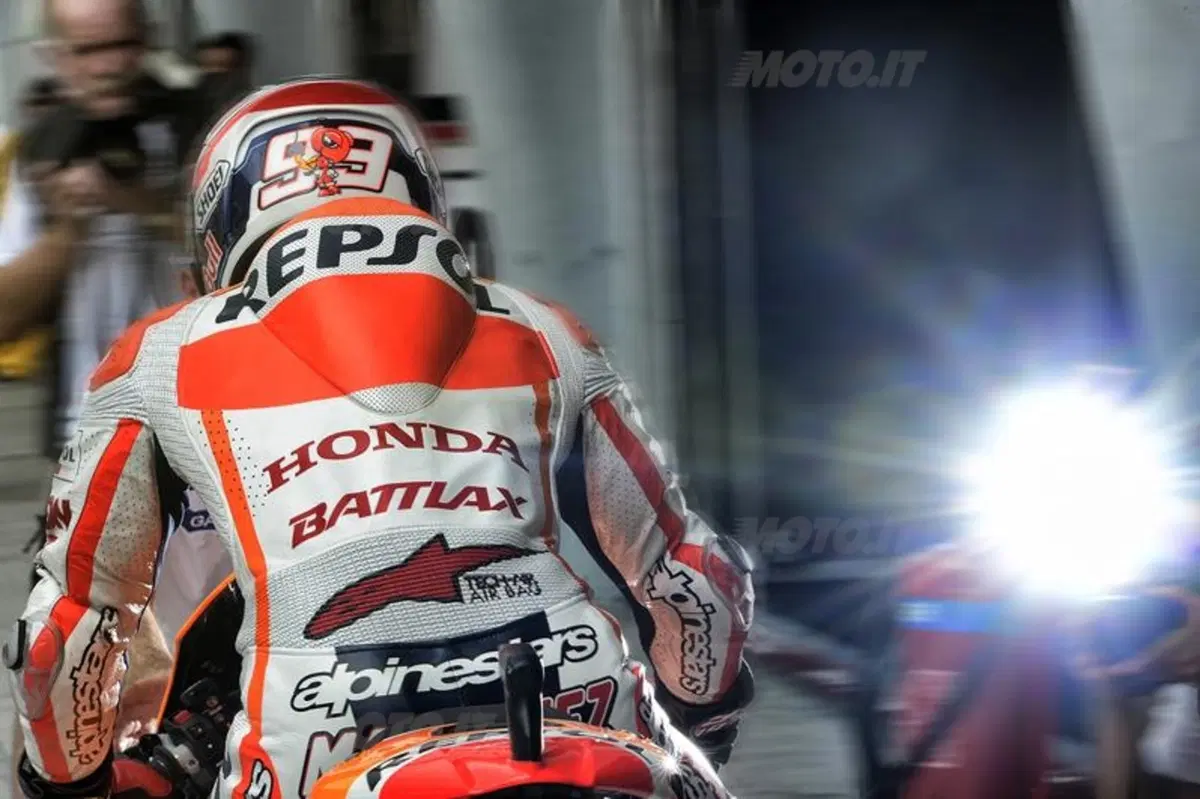 Le foto più spettacolari del GP di Sepang (35)