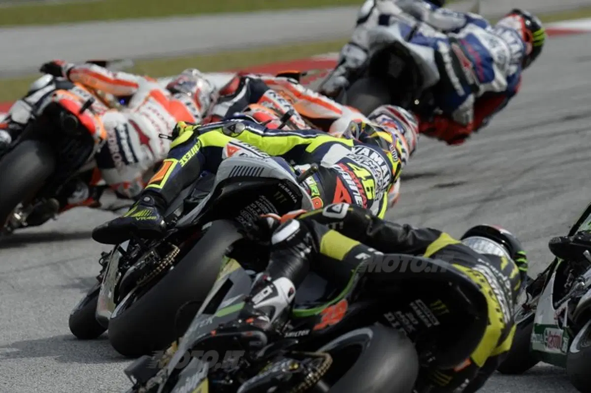 Le foto più spettacolari del GP di Sepang (40)