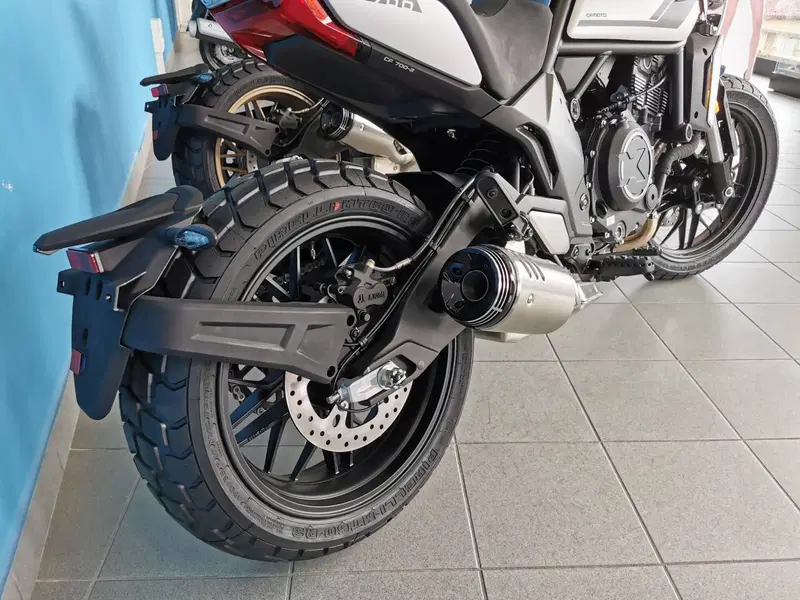CFMOTO 700CL-X Heritage (2021 - 26) (4)