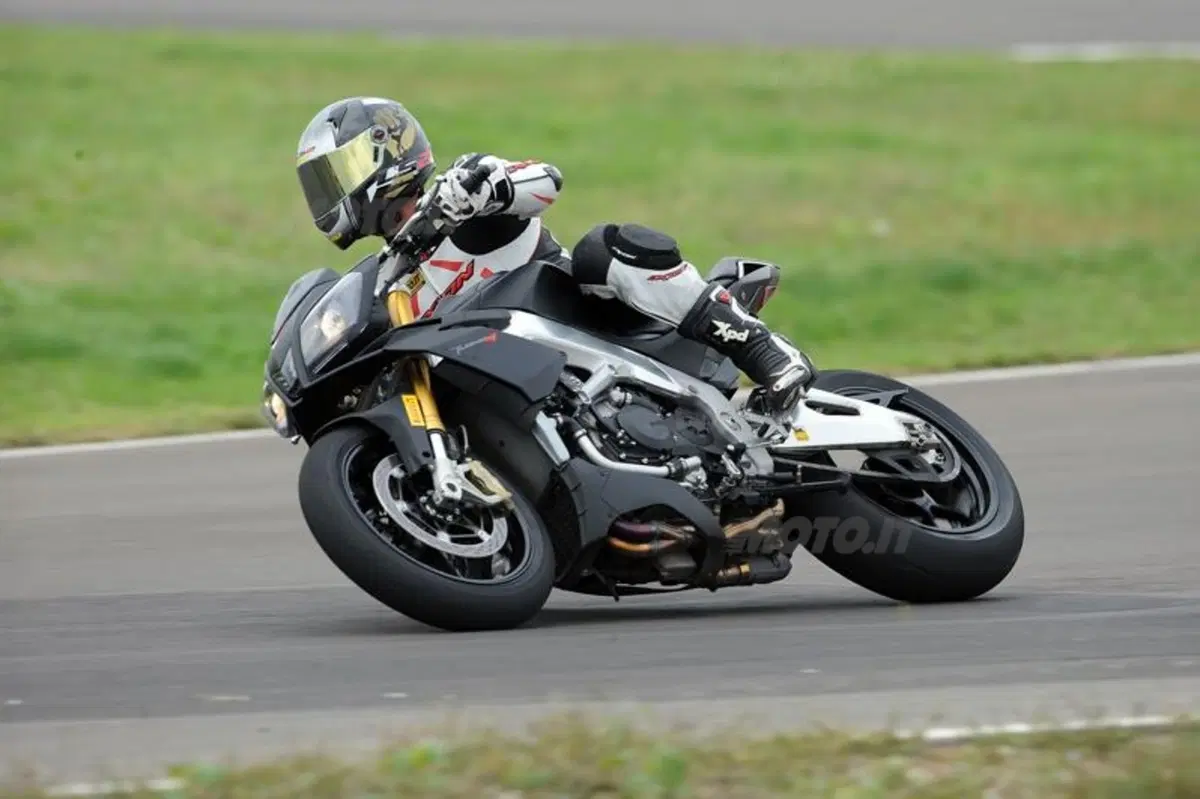 Aprilia Tuono V4R ABS