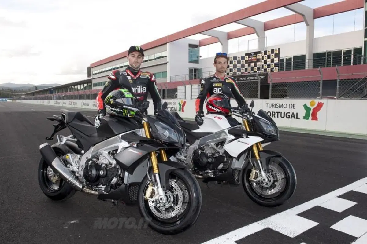 Aprilia Tuono V4R ABS (31)