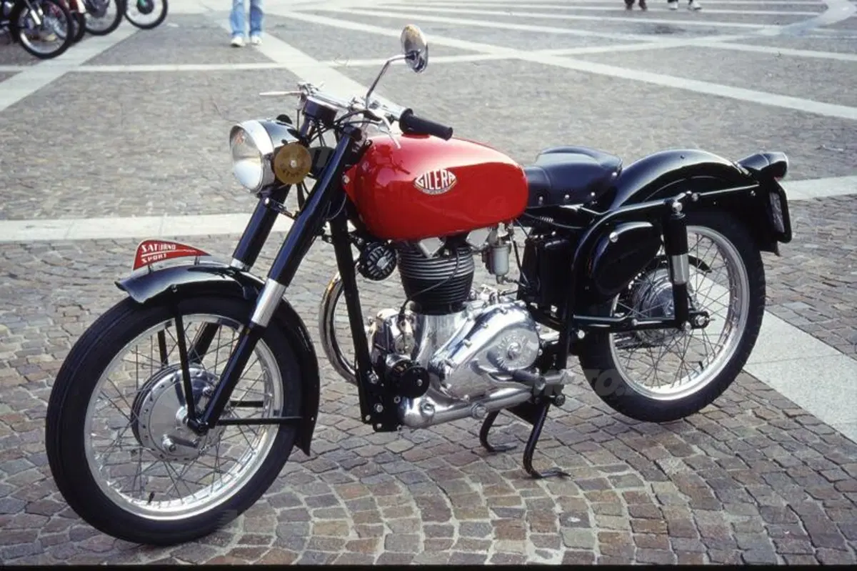 Massimo Clarke: "Le grosse monocilindriche italiane" (3)
