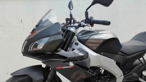 Aprilia Tuono 250. Svelata dall'omologazione (2)