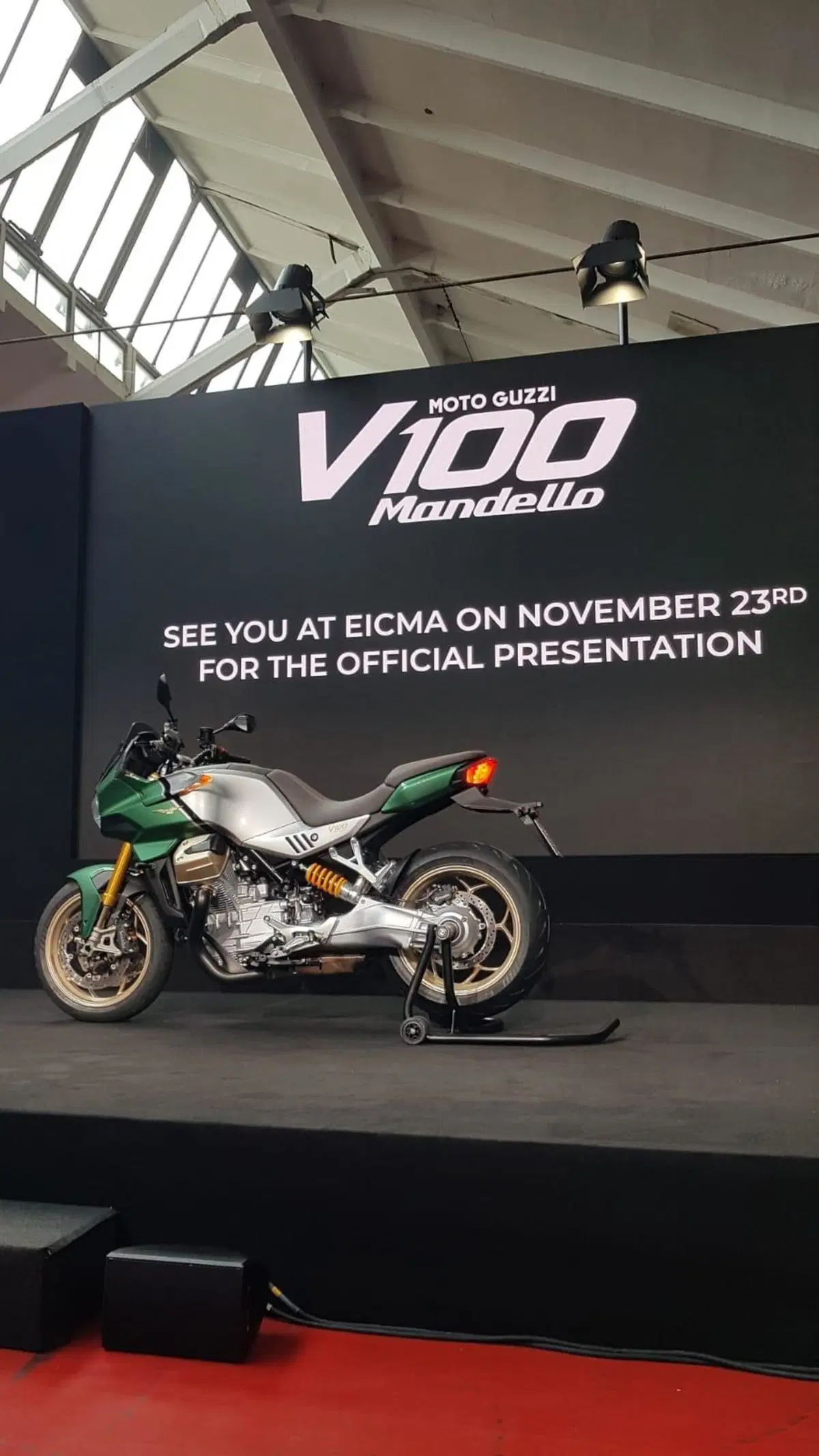 Nuova Moto Guzzi V100 Mandello, le foto definitive! (8)