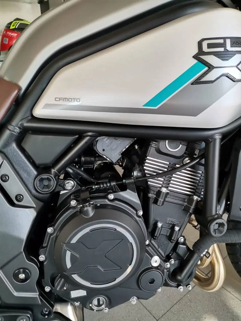 CFMOTO 700CL-X Heritage (2021 - 26) (5)