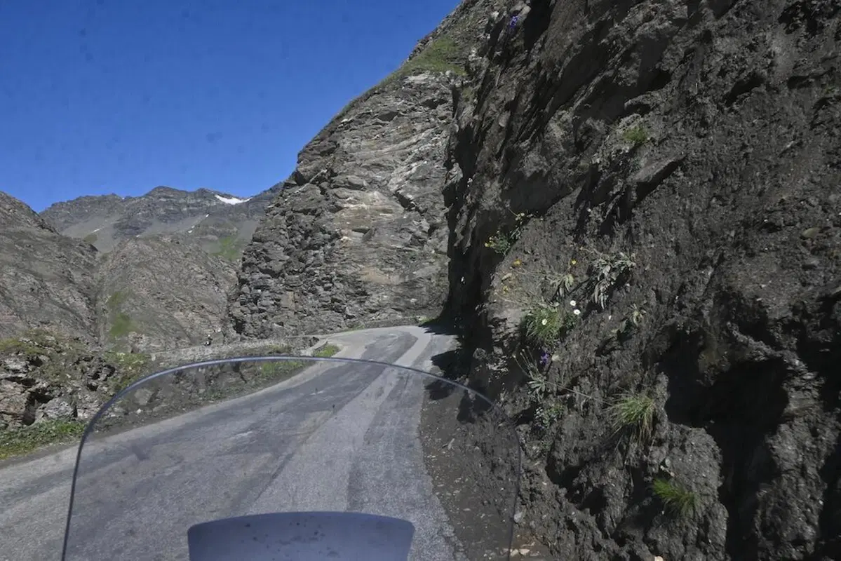 Viaggi, itinerari e giri in moto: le Alpi Graie e Cozie (22)