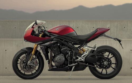 Nuova Triumph Speed Triple 1200 RR 2022: dati, foto e prezzo (3)