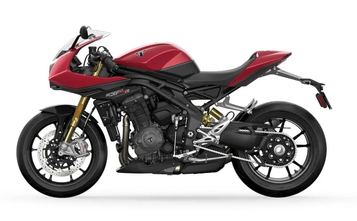 Nuova Triumph Speed Triple 1200 RR 2022: dati, foto e prezzo (3)