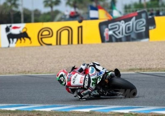 Giugliano si aggiudica le qualifiche SBK a Jerez