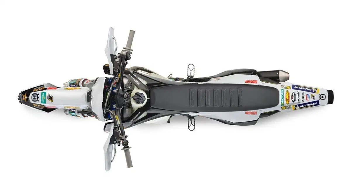 In vendita le enduro Husqvarna TE 300I e FE 350 Rockstar Edition 2022 (5)