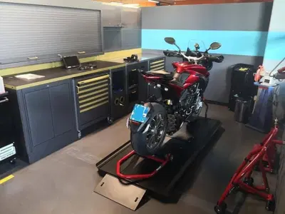 Nik's MV Agusta