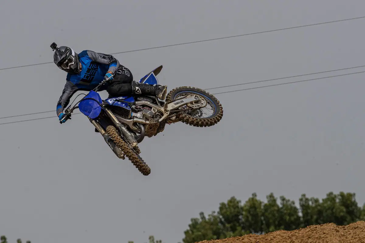 Yamaha YZ125 e 250 - 2022 TEST: i giapponesi credono nel 2 tempi. E fanno bene! (5)
