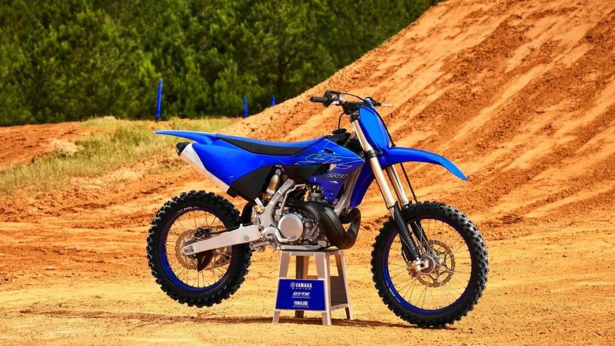 Yamaha YZ125 e 250 - 2022 TEST: i giapponesi credono nel 2 tempi. E fanno bene! (18)