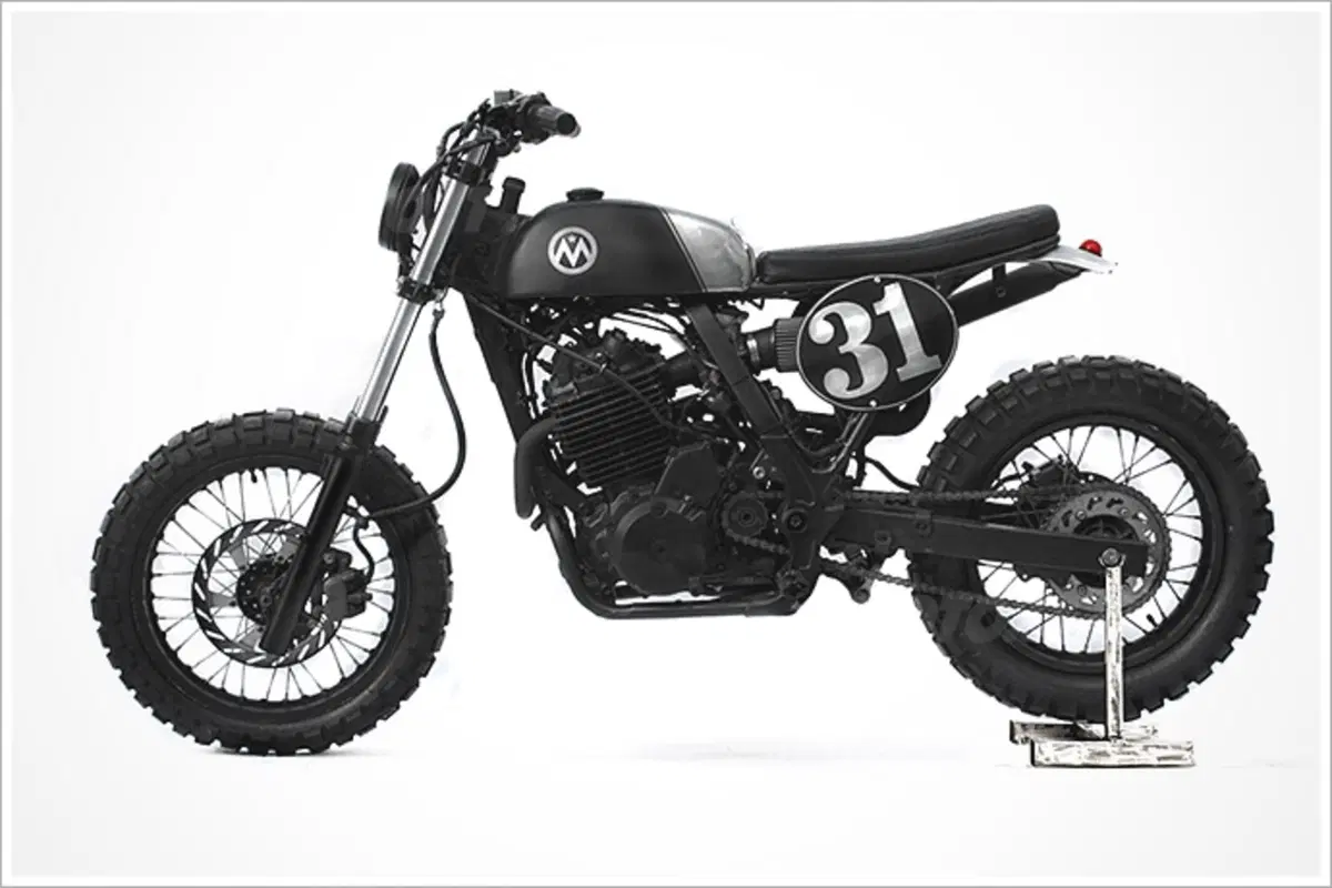 Anvil Motociclette, Honda Seiemmezzo (2)