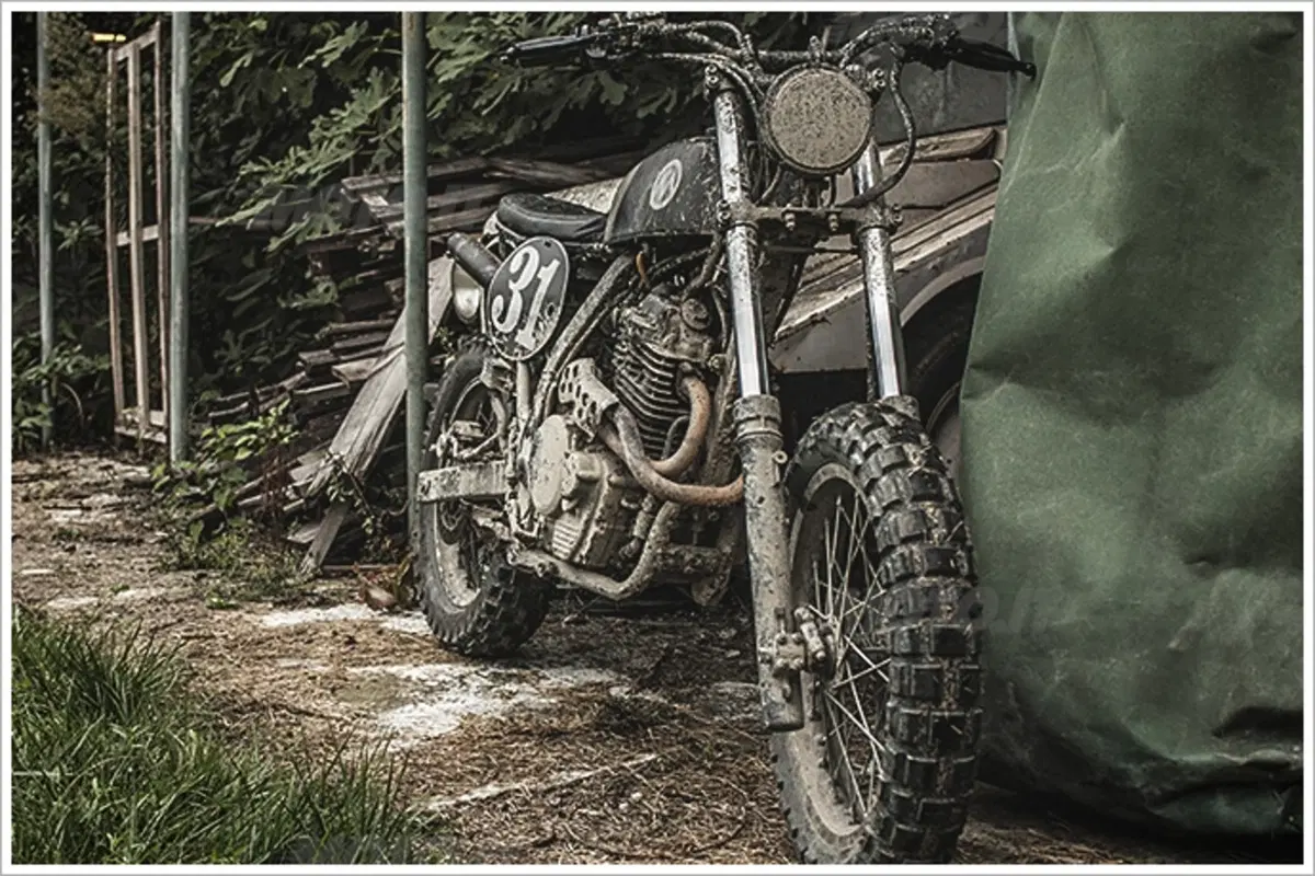 Anvil Motociclette, Honda Seiemmezzo (5)