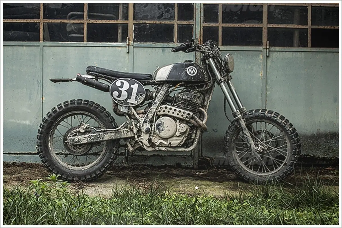 Anvil Motociclette, Honda Seiemmezzo (6)