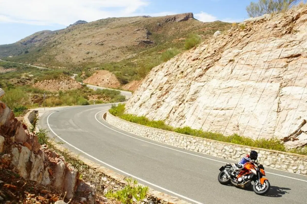 KTM 1290 Super Duke R (12)