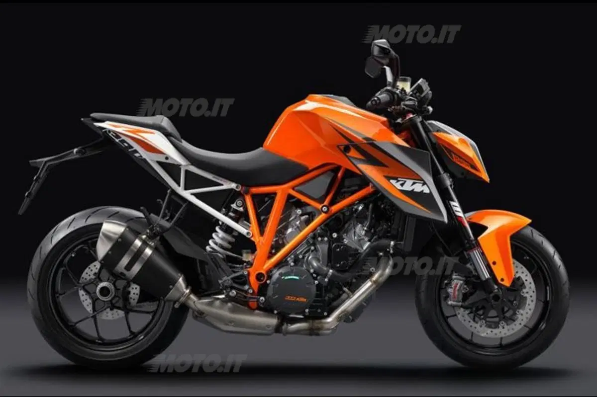 KTM 1290 Super Duke R (34)