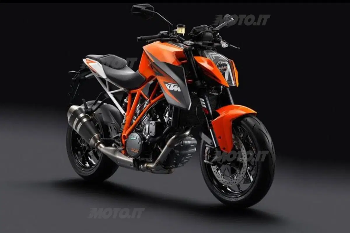 KTM 1290 Super Duke R (35)