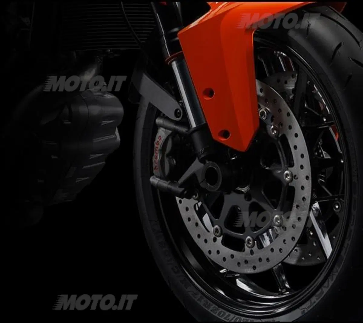 KTM 1290 Super Duke R (40)