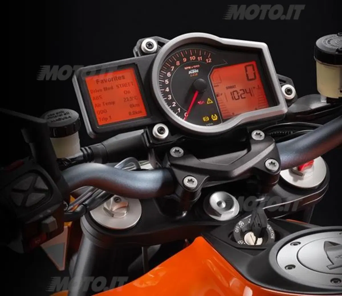 KTM 1290 Super Duke R (42)