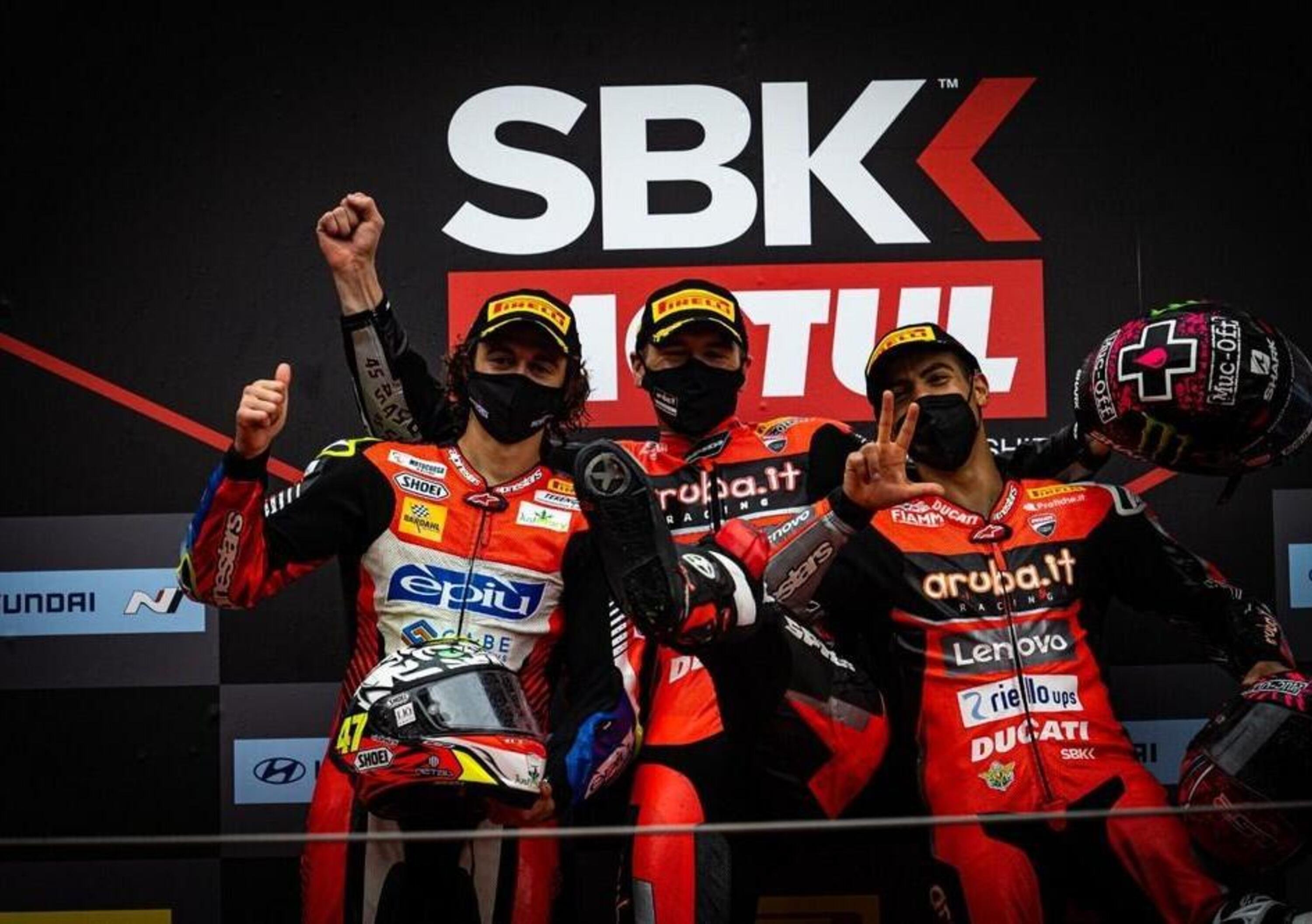 SBK 2021. GP di Catalunya a Barcellona: Scott Redding vince Gara1 sotto la pioggia, Bassani e Rinaldi sul podio