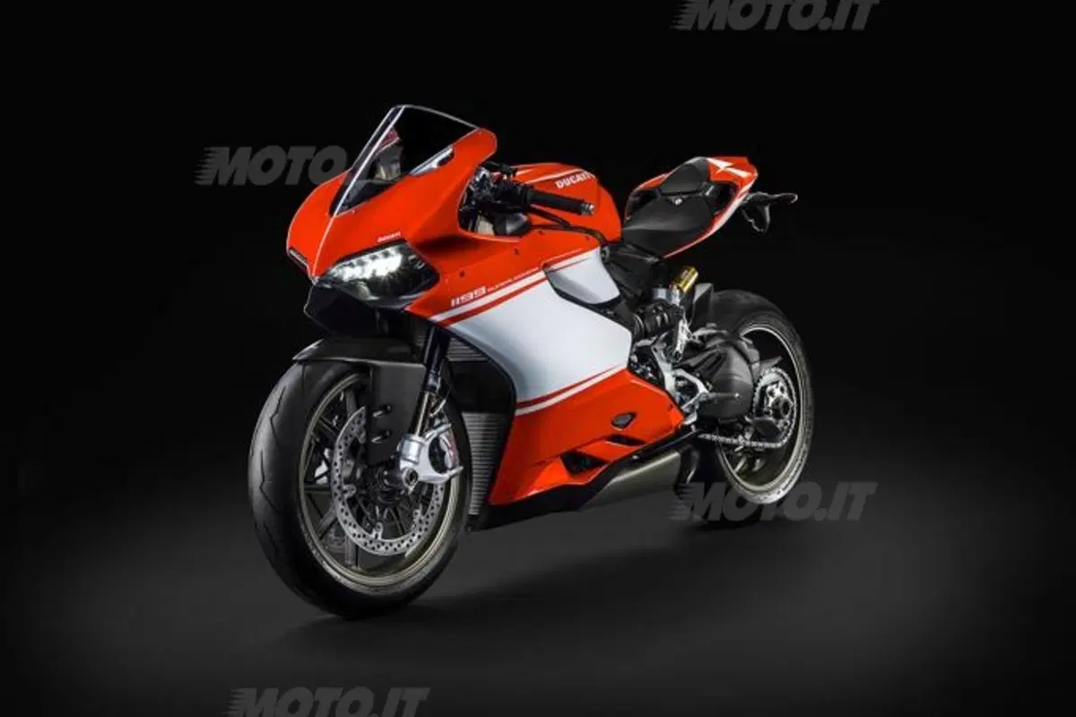Ducati 1199 Superleggera, 200 cv per soli 155 chili