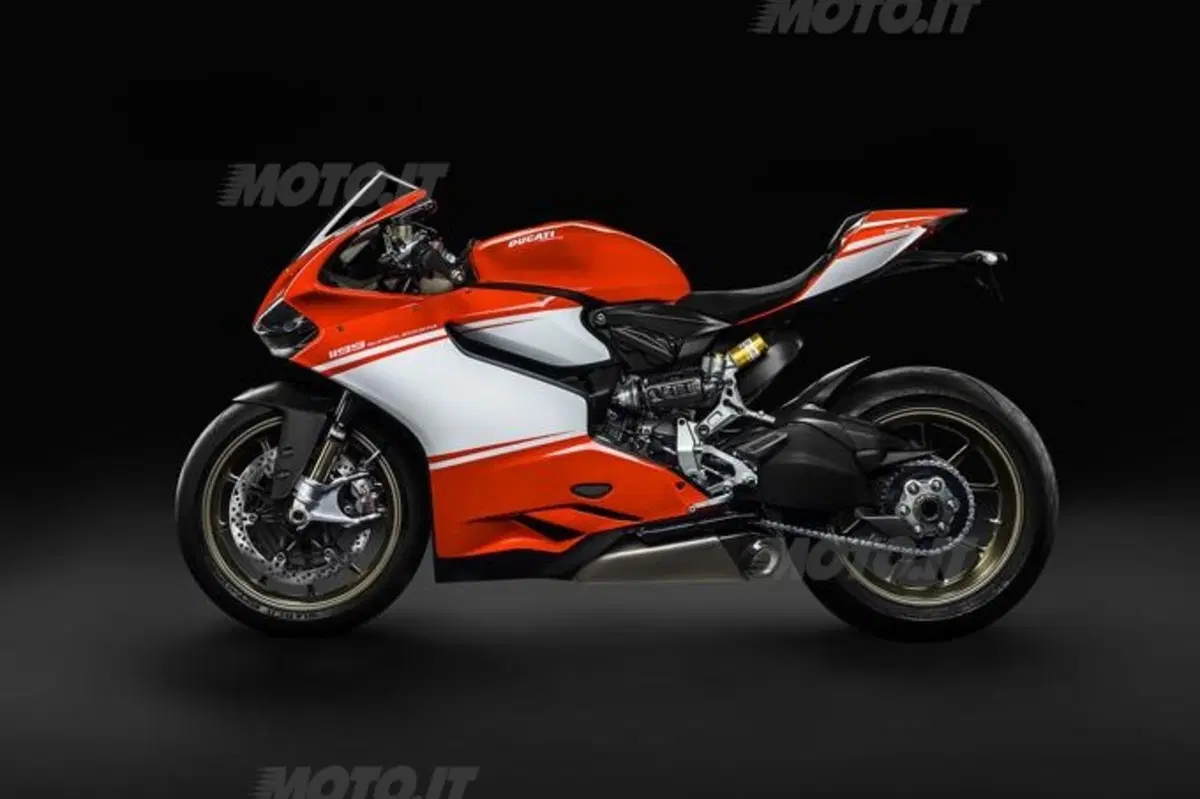 Ducati 1199 Superleggera, 200 cv per soli 155 chili (3)