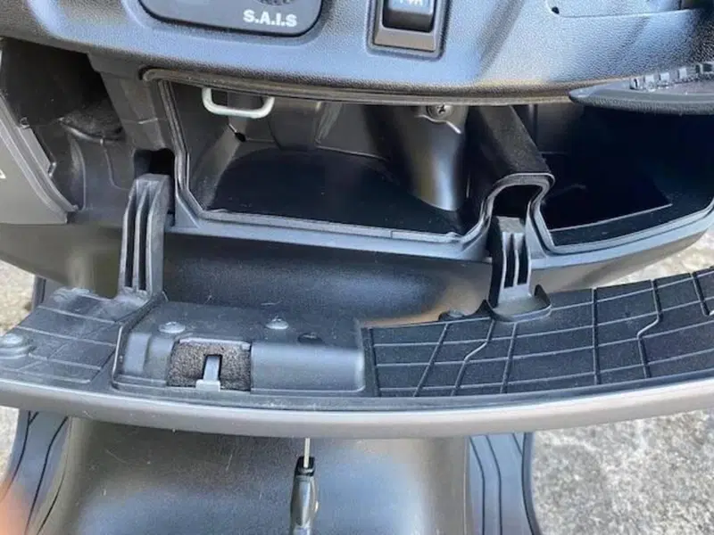 Suzuki Burgman AN 650 Executive ABS (2013 - 17) (5)