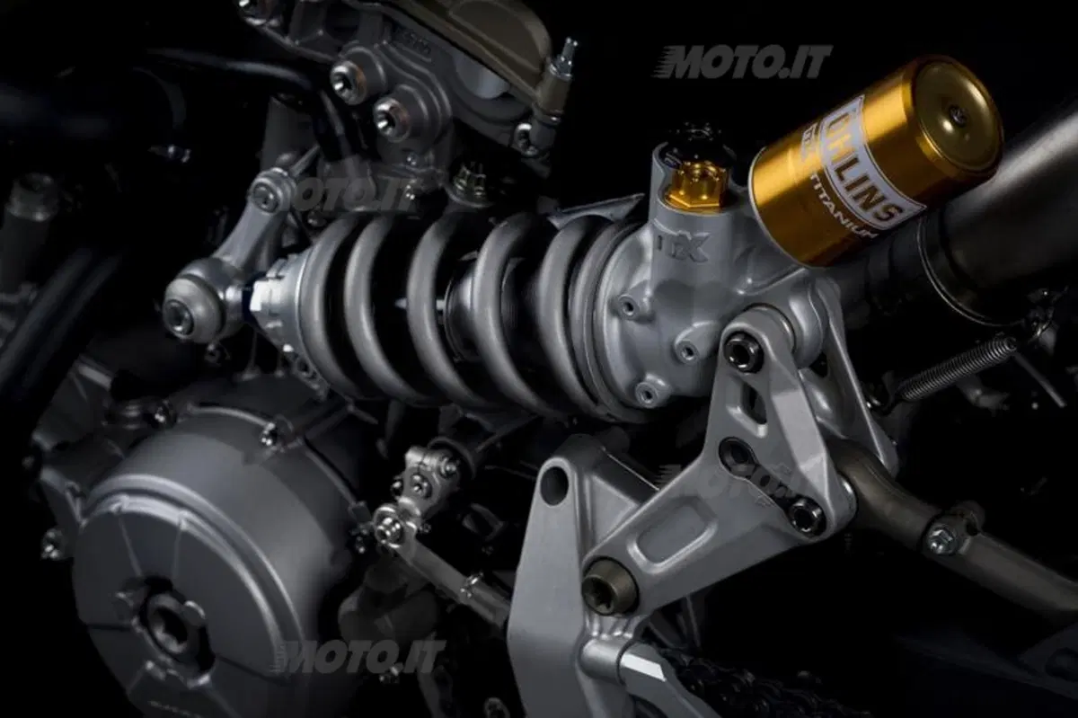 Ducati 1199 Superleggera, 200 cv per soli 155 chili (18)