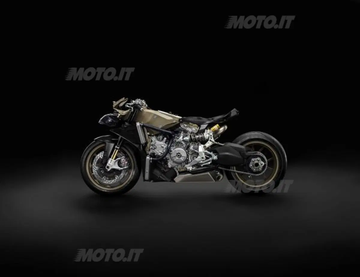 Ducati 1199 Superleggera, 200 cv per soli 155 chili (31)