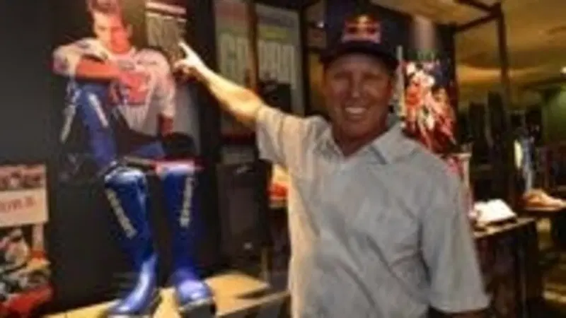 Alpinestars festeggia negli USA i suoi primi 50 anni