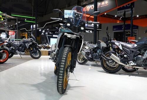 Colove 800X, 180 kg e motore quasi KTM per la nuova Adventure (2)