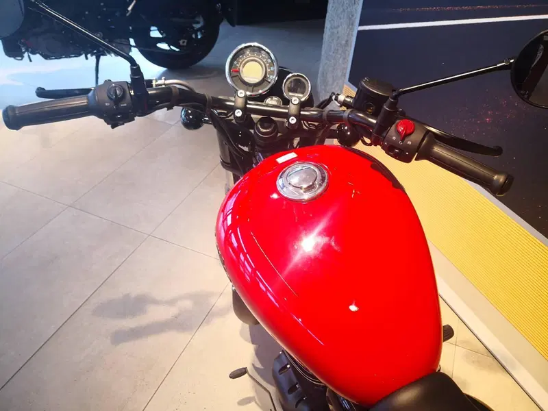 Royal Enfield Meteor 350 (2021 - 26) (16)