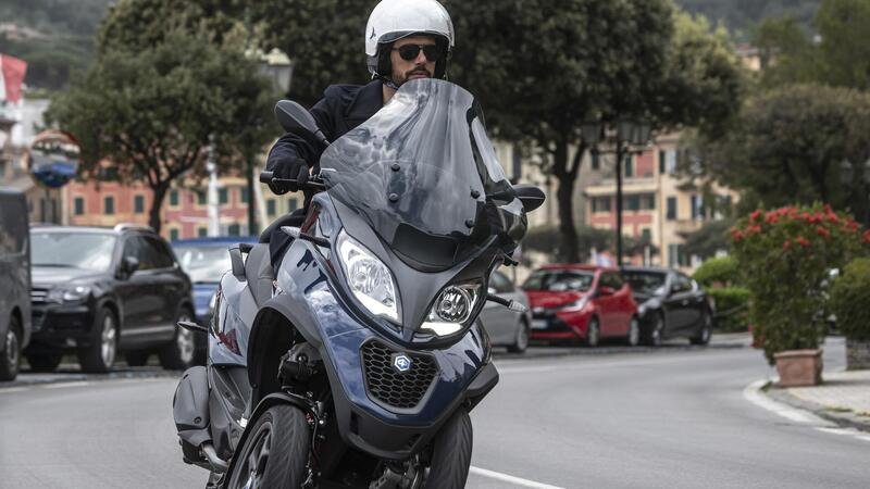 Piaggio vince in tribunale: Peugeot Motocycles non pu&ograve; vendere il Metropolis