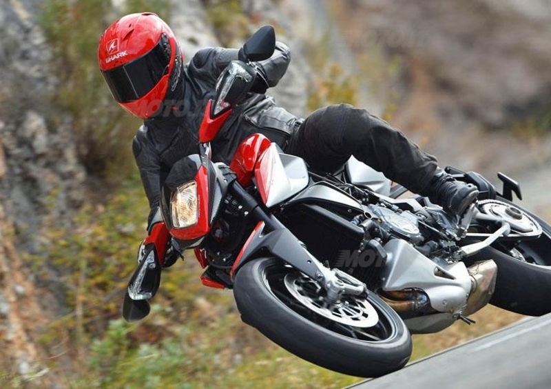 MV Agusta Rivale 800