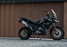 Triumph Tiger 900 Bond Edition: scheda tecnica, foto e prezzi della moto di 007