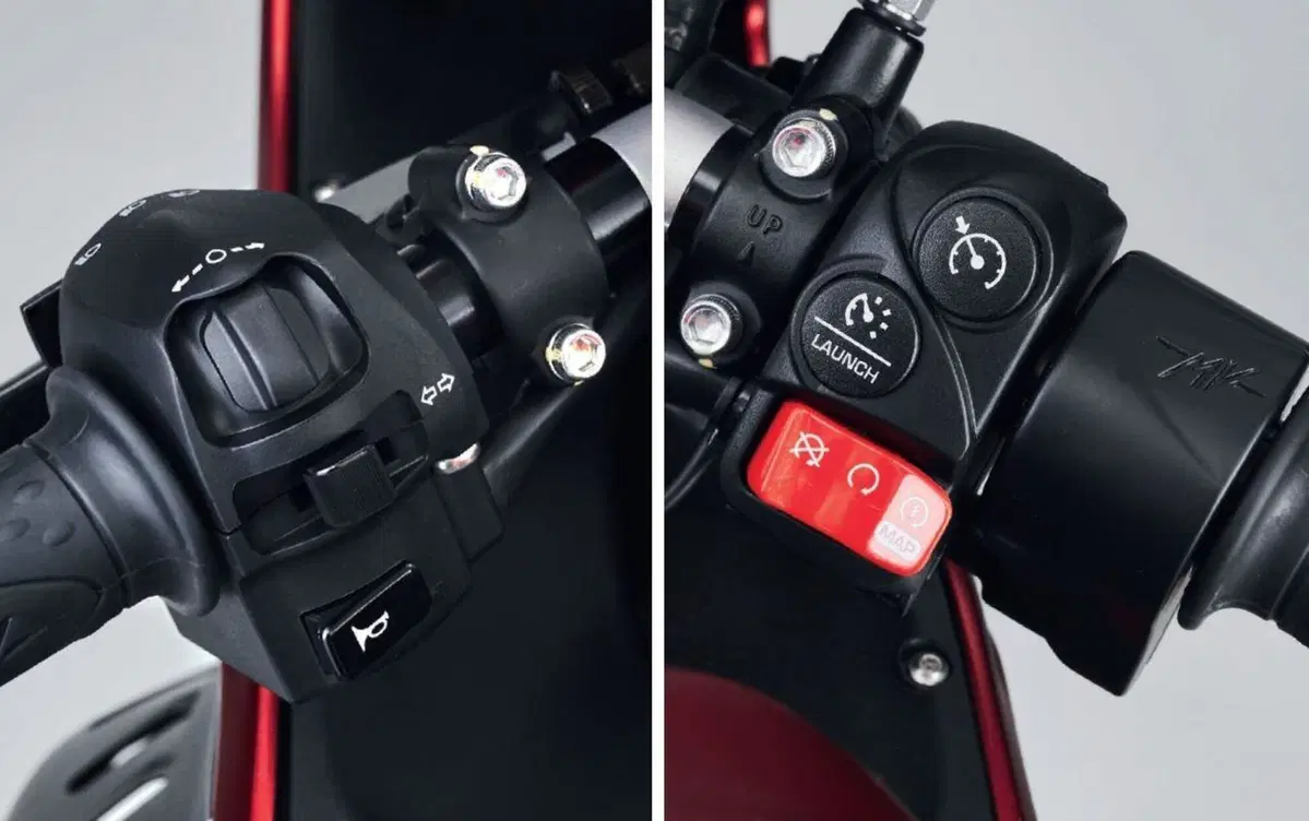 MV Agusta F3 800 RR 2022. Nuova aerodinamica e kit racing (10)