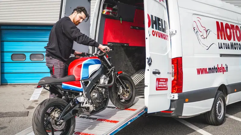 E' attivo su Moto.it il servizio di trasporto moto MotoHelp