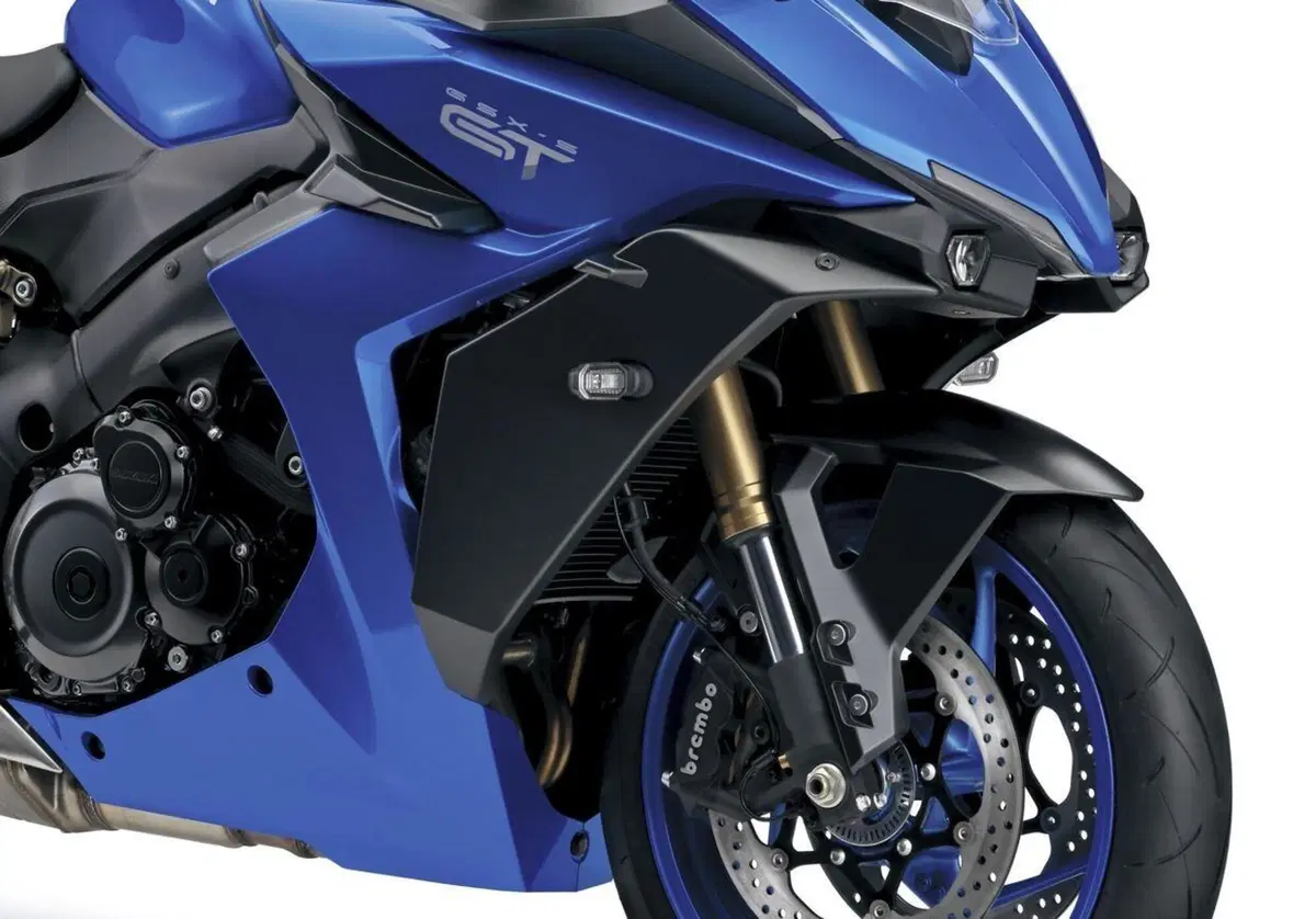 Suzuki GSX-S 1000GT 2022. Ecco la nuova sport touring (2)