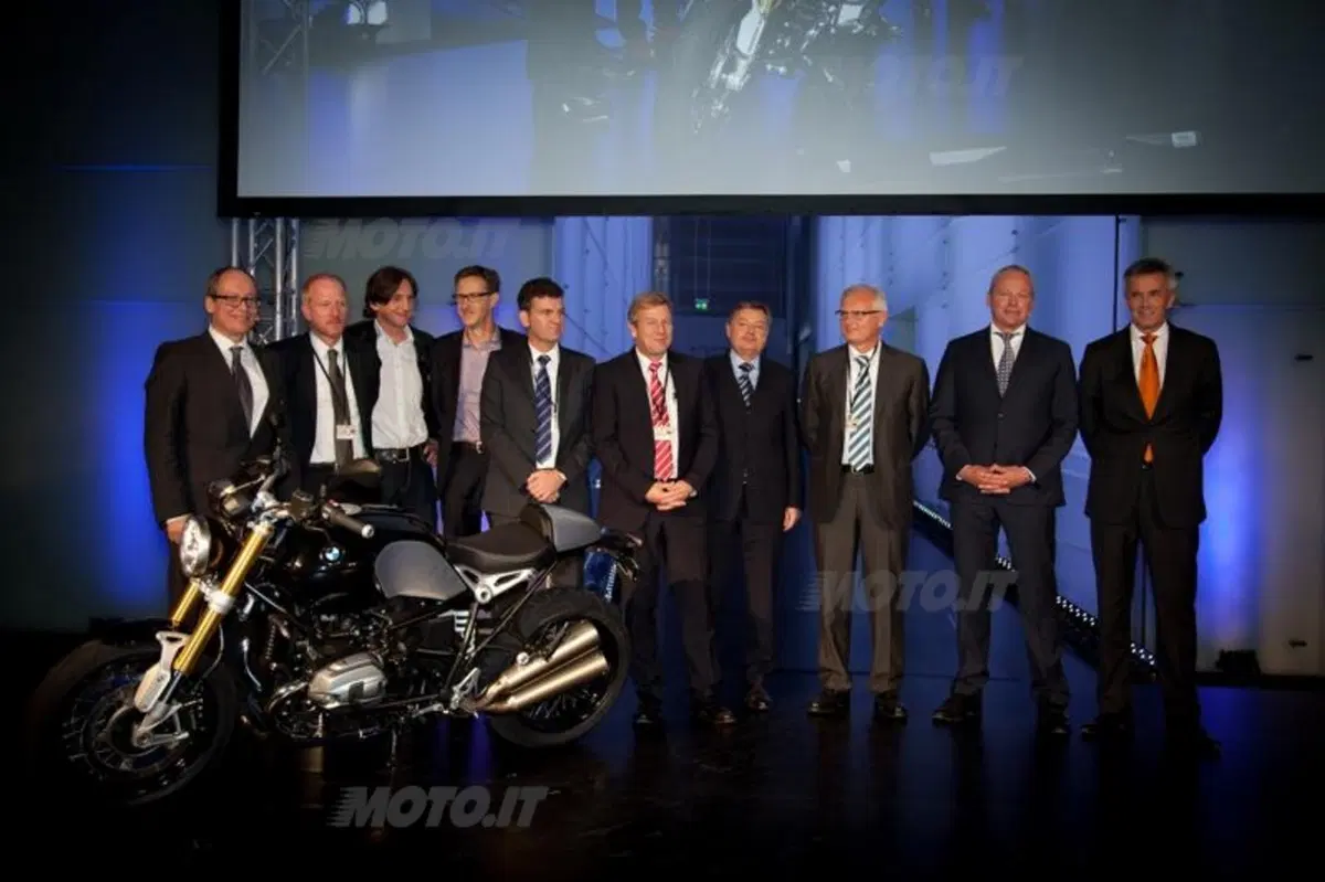 BMW Motorrad, una strada lunga 90 anni (5)
