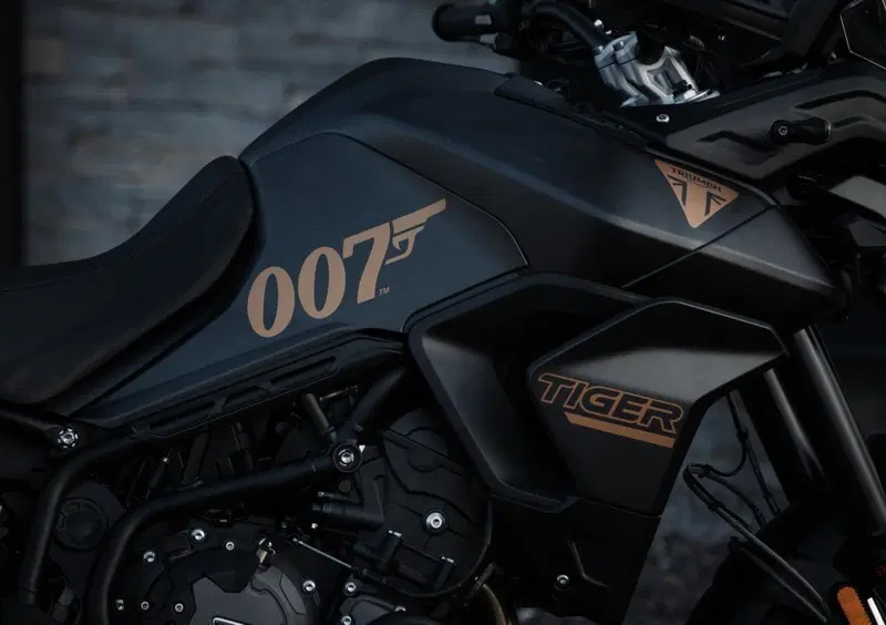 Triumph Tiger 900 Tiger 900 Bond Edition (2021 - 23) (6)