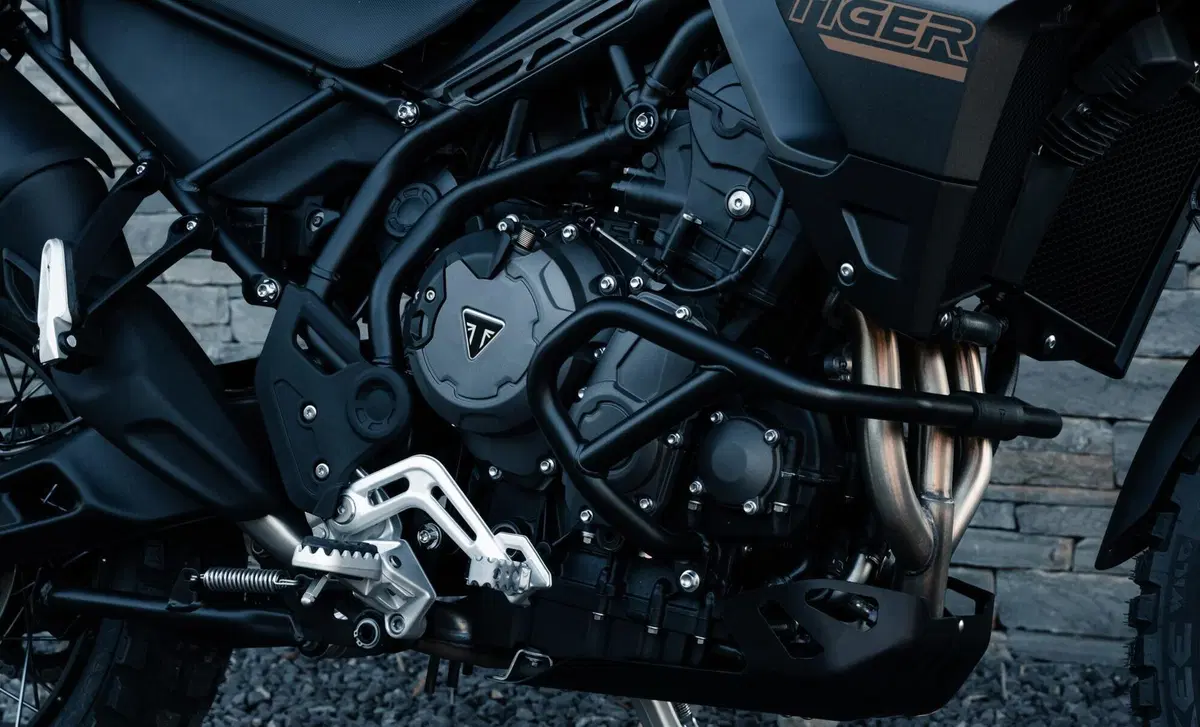 Triumph Tiger 900 Tiger 900 Bond Edition (2021 - 23) (13)