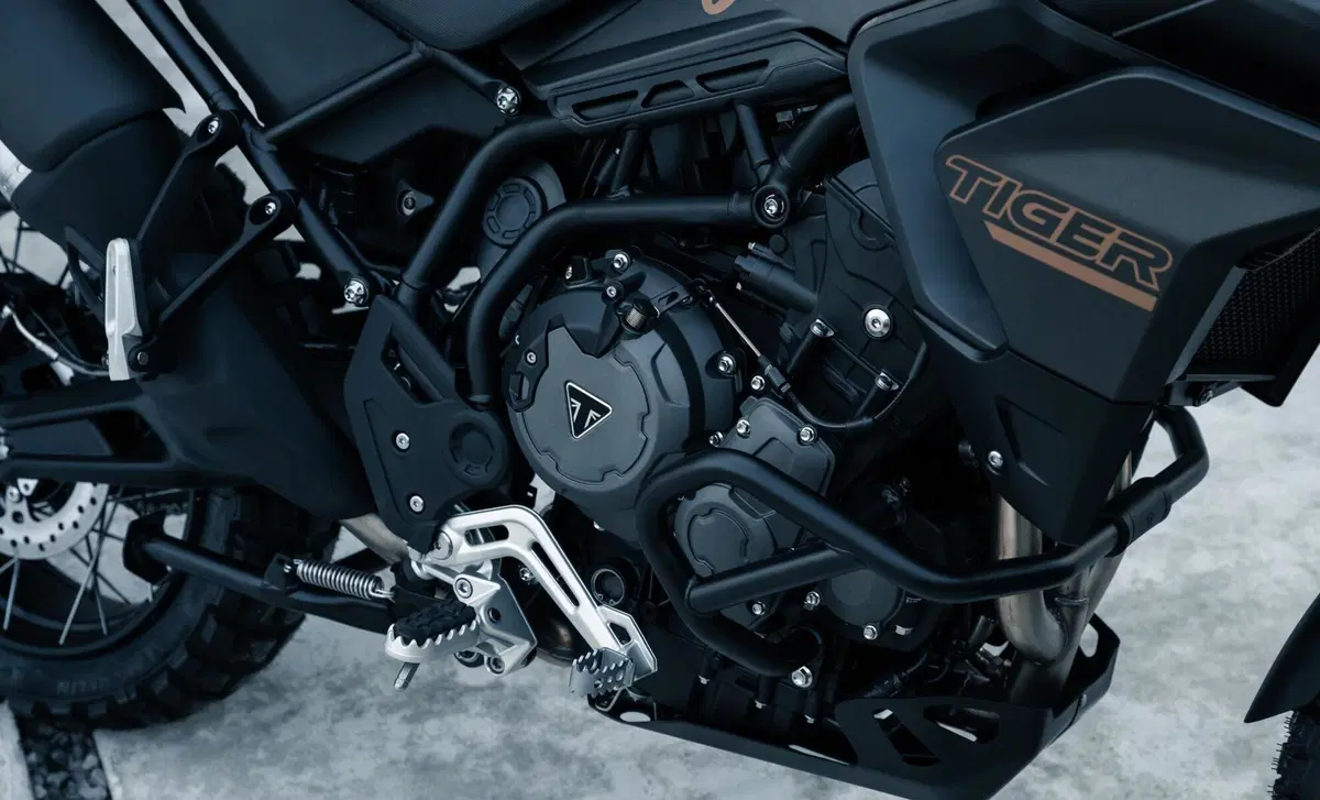 Triumph Tiger 900 Tiger 900 Bond Edition (2021 - 23) (15)
