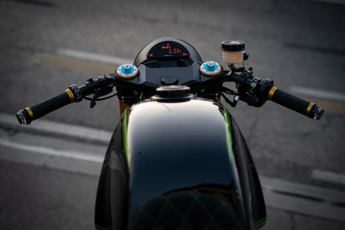 BMW R100R Café Racer by PitStop Moto (11)