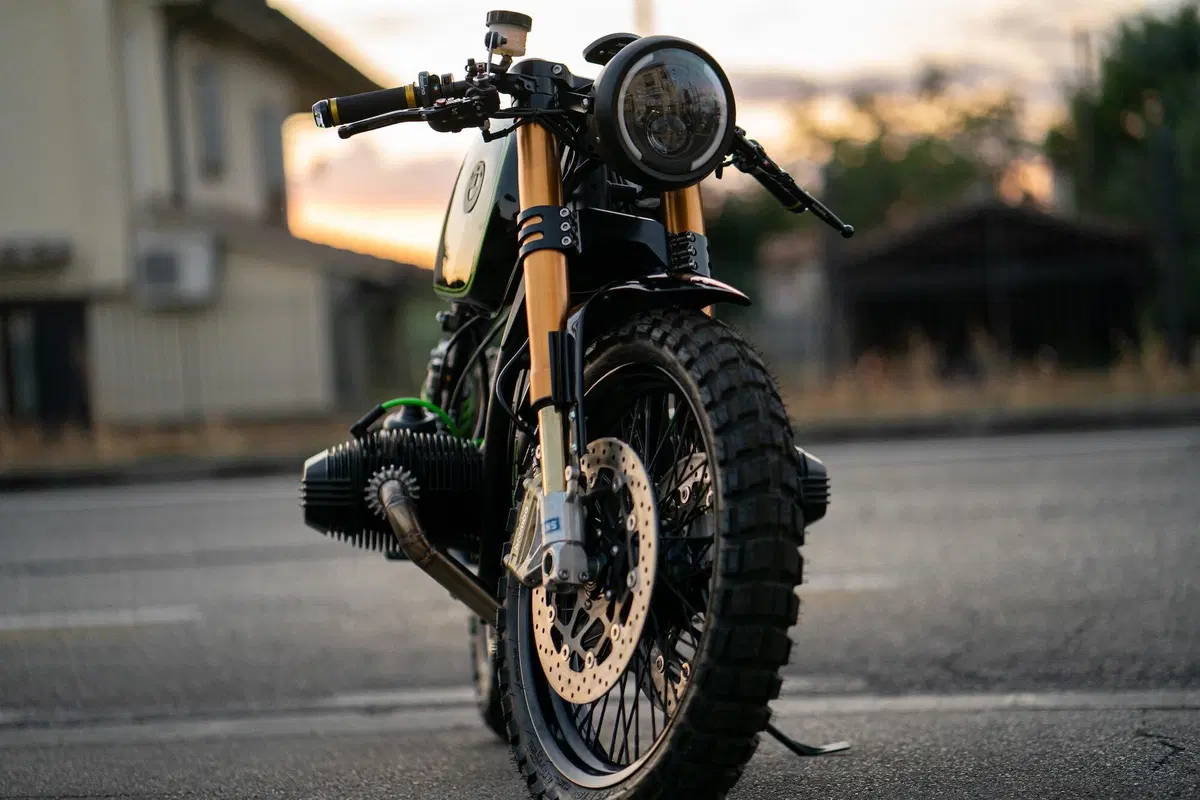 BMW R100R Café Racer by PitStop Moto (10)