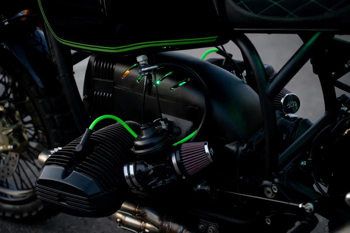 BMW R100R Café Racer by PitStop Moto (14)