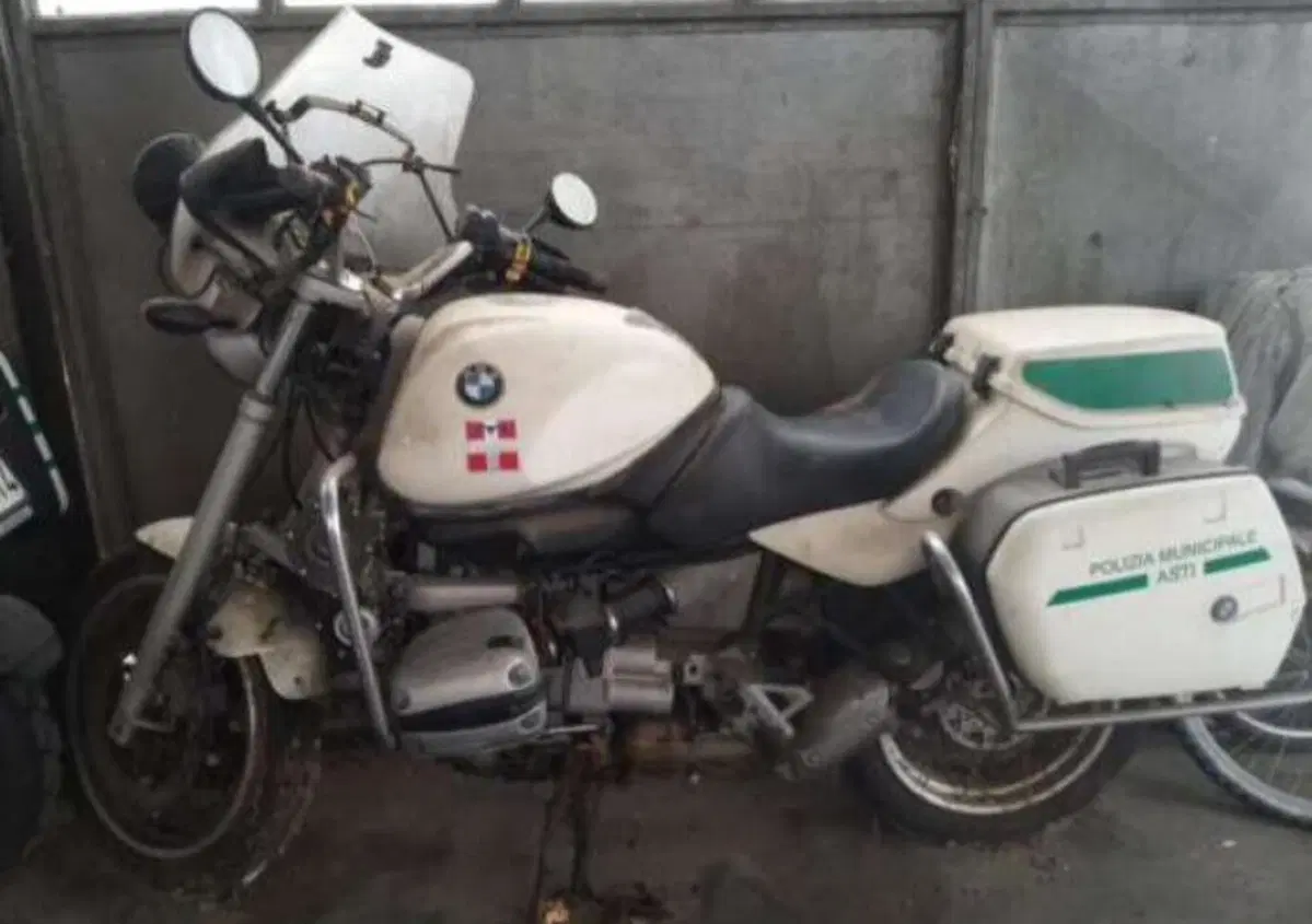 Asti, all'asta le "vecchie" moto della polizia