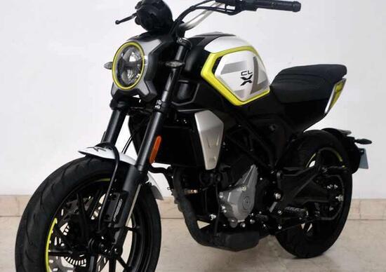 CFMoto, tre nuove 300 cc: SR, NK e la piccola CL-X