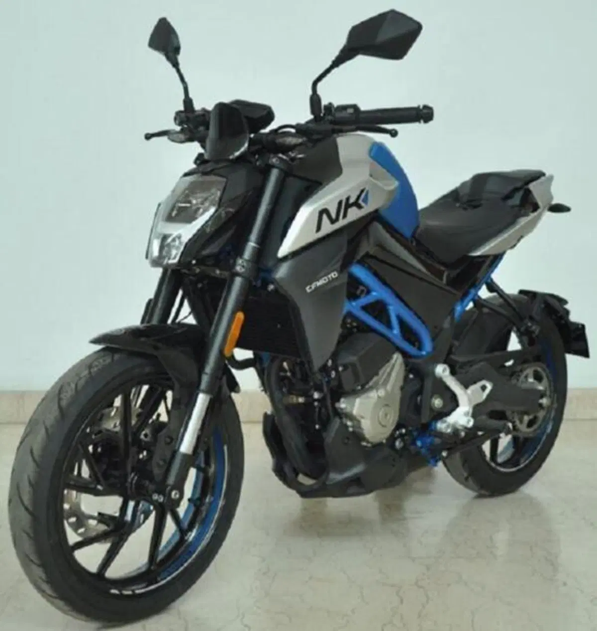 CFMoto, tre nuove 300 cc: SR, NK e la piccola CL-X